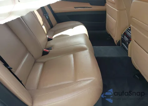 2015 BMW 750Li z USA, uszkodzony, nr VIN WBAYE8C55FD782482